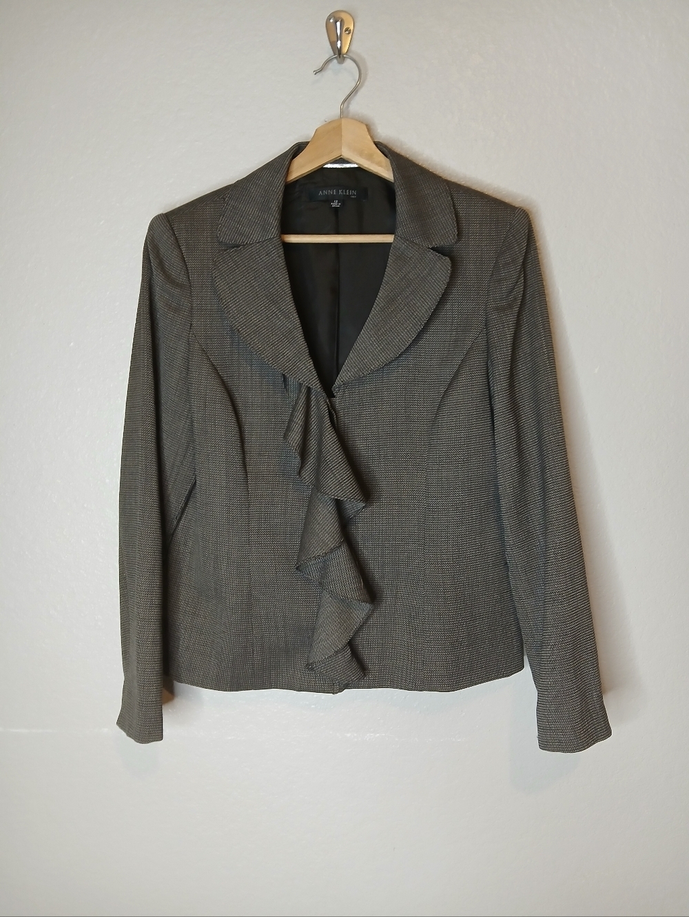Anne Klein Wool Blend Gray Ruffle-Front Dressy Blazer Jacket Size 12 Suit